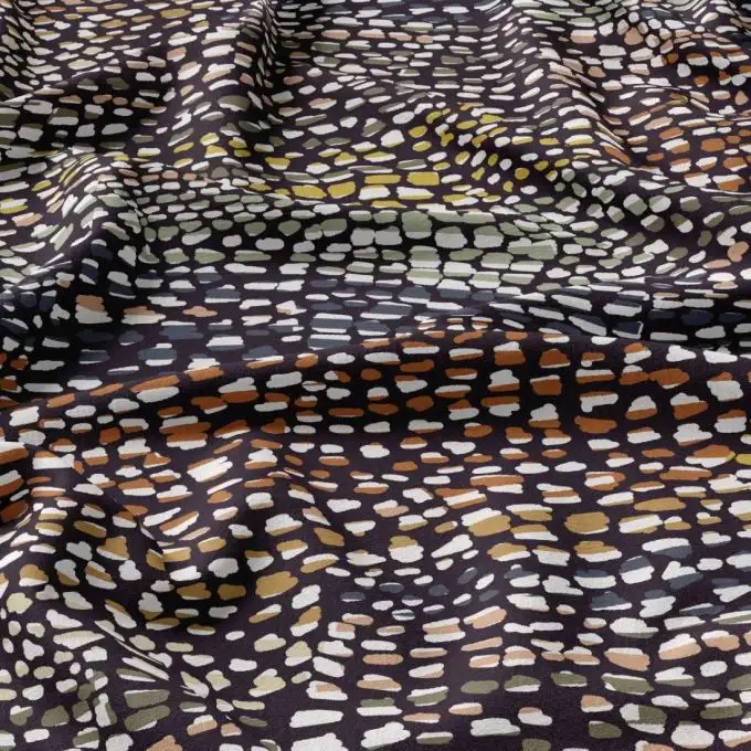 Tessuto viscosa stampato squame multi marrone