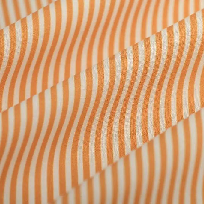 Tessuto cretonne piccole righe cammello