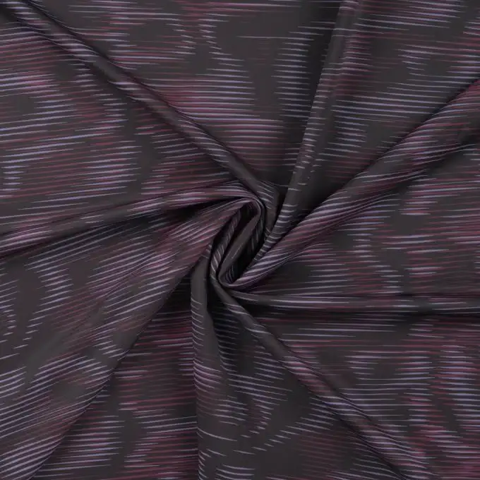 Tessuto tecnico sportivo stampato onda lilla