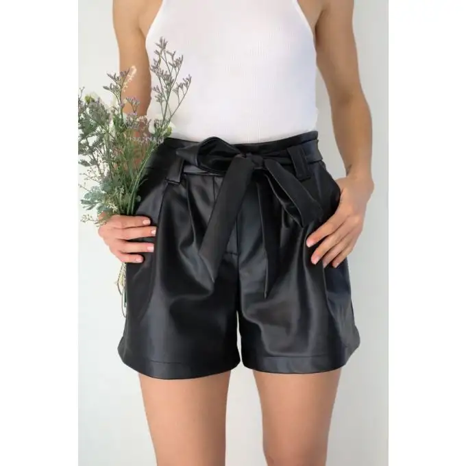 Modello Iris corto donna dal 32 al 52 - Clématisse Pattern