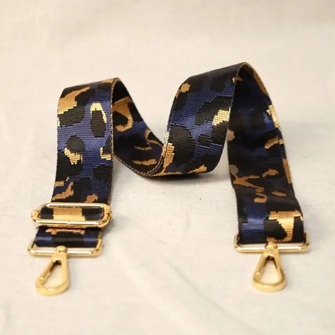 Borsa a tracolla in pelle leopardata blu scuro 40 x 140 cm