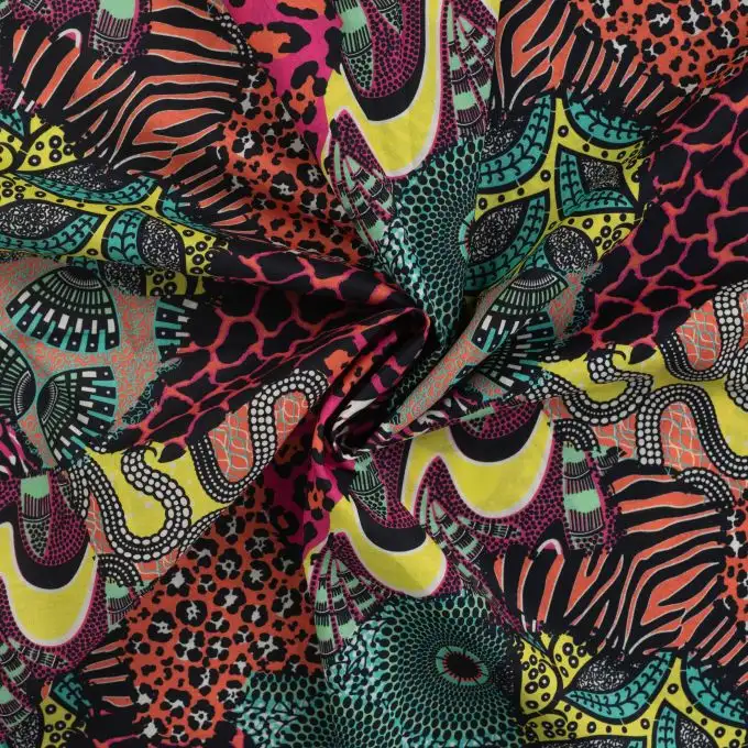 Tessuto voile cotone stampato ispirazione wax aqua