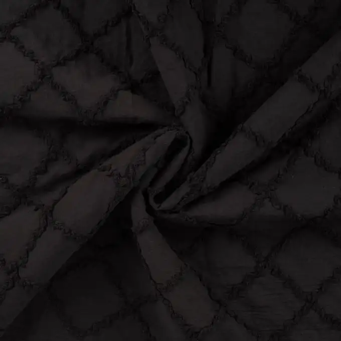 Tessuto ricamo inglese cotone grande rombo bordo ondulato nero