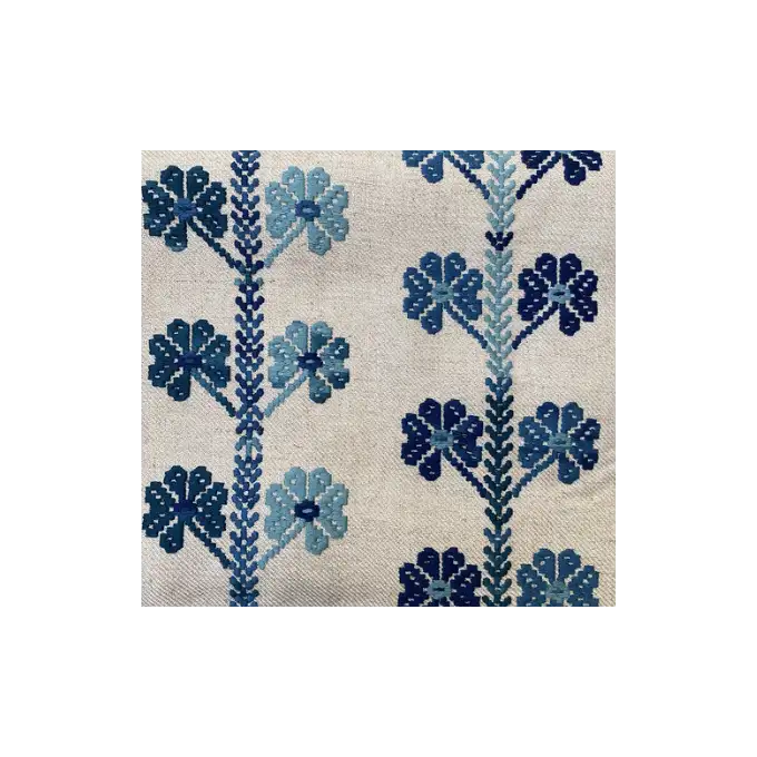 Tessuto floreale ricamato, foglie di trifoglio blu, tende, sedili e decorazioni