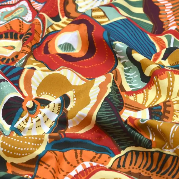 Tessuto cretonne stampato maxi fiore retro rosso