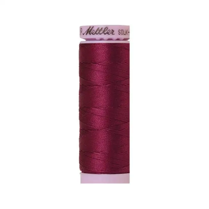 Bobina di filo mettler silk finish cotone 150m prugna col 0157
