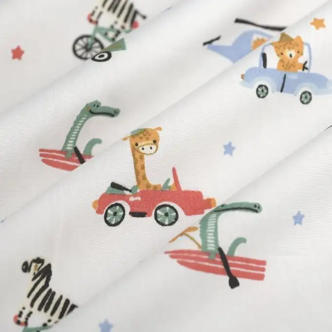 Tessuto popeline cotone animali veicolo multicolore ecru