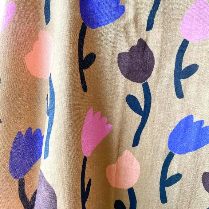 TULIPES BEIGE MAGLIA A COSTE AL METRO