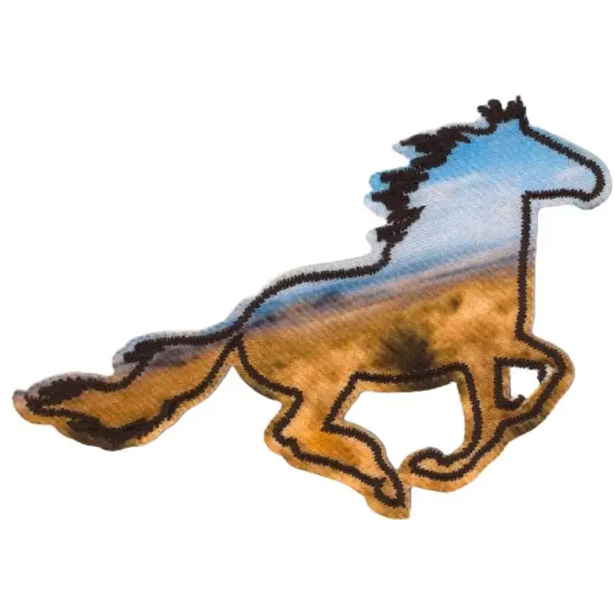 Stemma cavallo galoppo stampato paesaggio