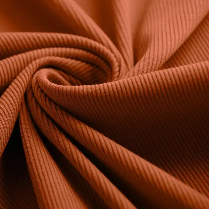Tessuto a coste 2 x 2 caramello