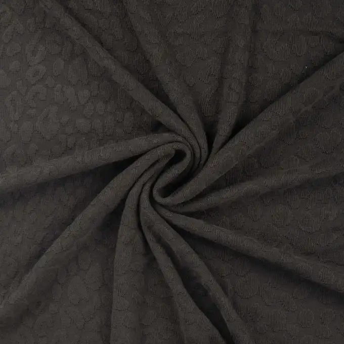 Maglia jacquard stampata leo rilievo nero