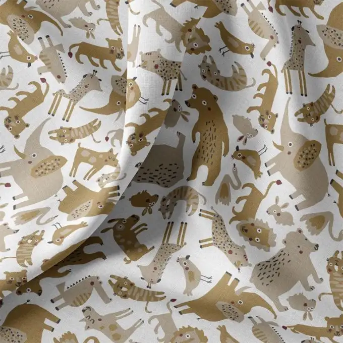 Tessuto cretonne stampato amici della giungla ecru