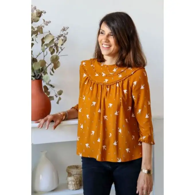 Modello Blusa delicata donna dalla 34 alla 52 - Lise Tailor