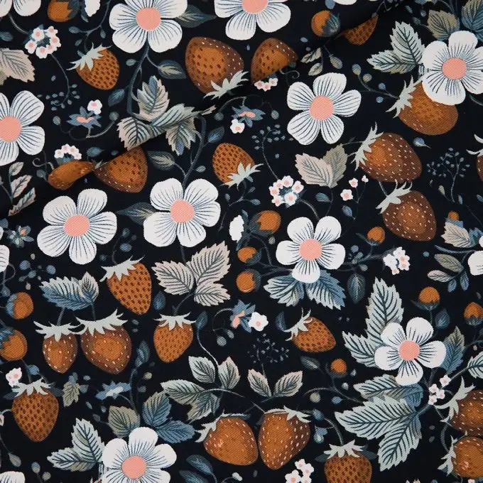 Tessuto gabardine di cotone Strawberries nero