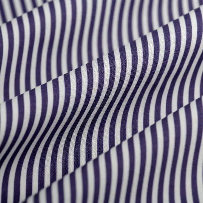 Tessuto cretonne piccole righe blu