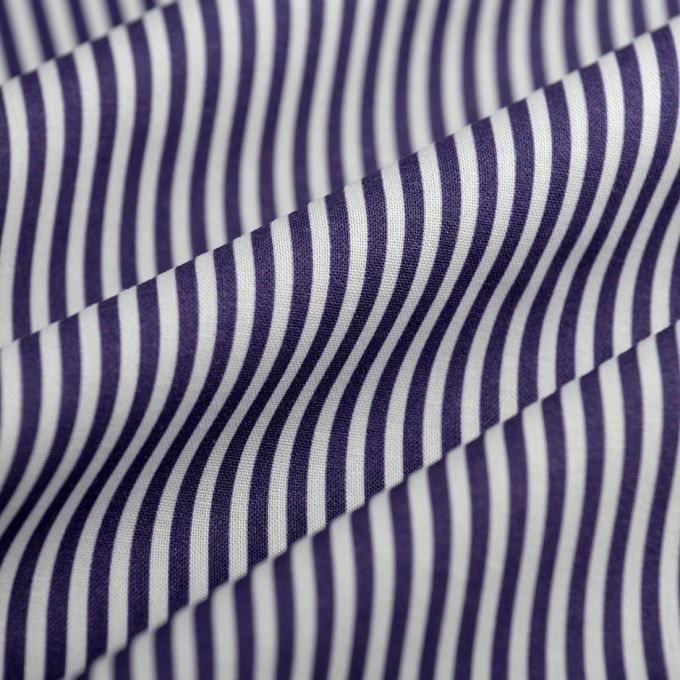 Tessuto cretonne piccole righe blu