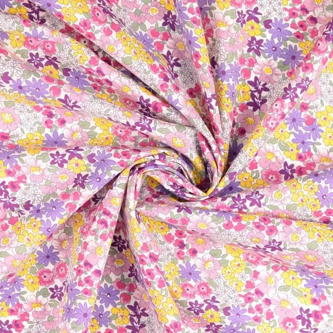 Tessuto popeline di cotone stampato multi fiori rosa