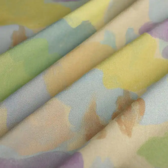 Tessuto popeline viscosa nuvole pastello