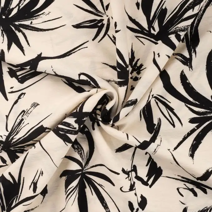 Tessuto viscosa stampato fiore disegnato ecru