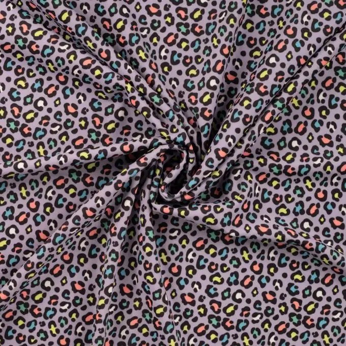 Tessuto costume da bagno stampato leopardato resistente ai raggi UV e al cloro lilla