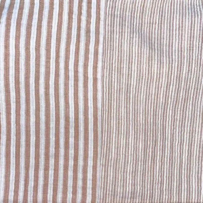 Tessuto doppio garza righe caramello e bianco sporco